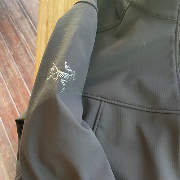 Arc'teryx Jacket Epsilon Logos Windbreaker Soft Shell Outdoors Womens Medium - Picture 8 of 11